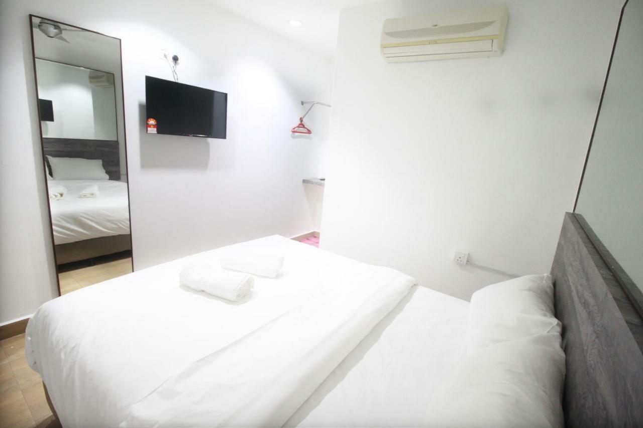 Tropical Hotel Kota Damansara Buitenkant foto